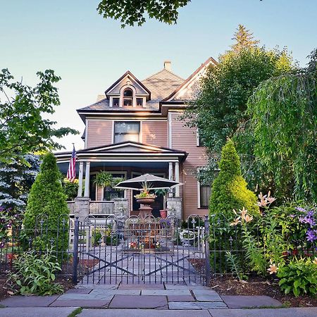 La Belle Auberge Уэлсборо Экстерьер фото